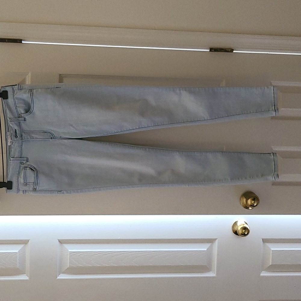 Celebrity Pink Jeans Skinny leg, size 5/27, color light blue
